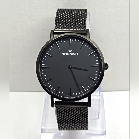 Mens Tonnier Black Stainless Steel Slim Watch Quartz New Battery Mesh Classic - Picture 1 of 9
